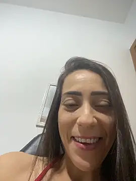 lucioliveira online show from February 18, 2:42 am