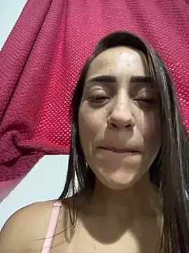 lucioliveira online show from October 31, 4:58 pm
