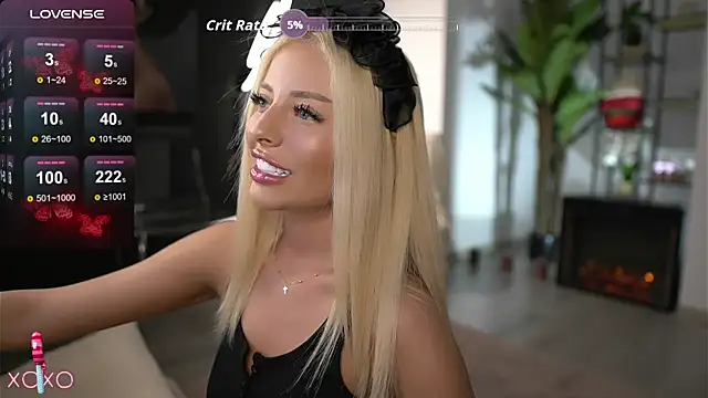 Snapshot of SerenaNoir chatting on June 28, 8:59 pm SerenaNoir online show from June 28, 8:59 pm