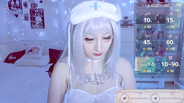 Snapshot of Crystal_somnia chatting on July 17, 12:19 am Crystal somnia online show from July 17, 12:19 am