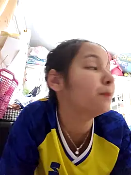 Natural Asian Girl online show from February 19, 6:21 am