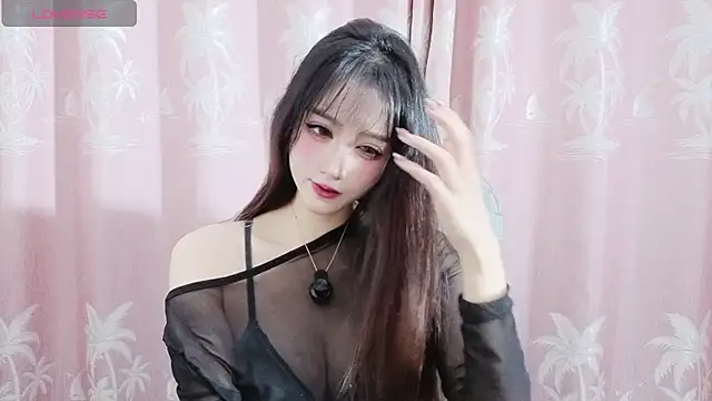 annacc999 online show from January 19, 2:43 pm