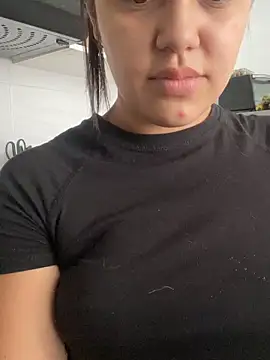 lunita sweet5 online show from December 3, 3:33 pm