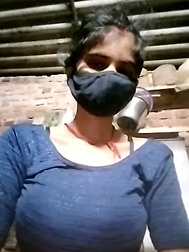 Joshi Love143 online show from October 30, 11:01 pm