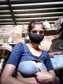 Joshi Love143 online show from November 5, 4:26 am