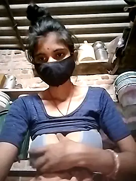 Joshi Love143 online show from December 1, 2:18 pm