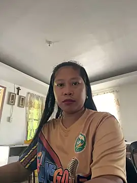 Pilipinalyn23 online show from September 18, 12:35 am
