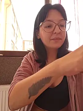 AllexyAle online show from March 17, 9:12 am