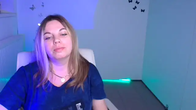 Snapshot of Jessica_Amore chatting on October 3, 5:47 pm Jessica Amore online show from October 3, 5:47 pm