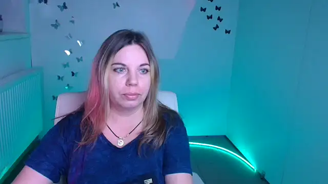 Snapshot of Jessica_Amore chatting on September 27, 5:35 am Jessica Amore online show from September 27, 5:35 am