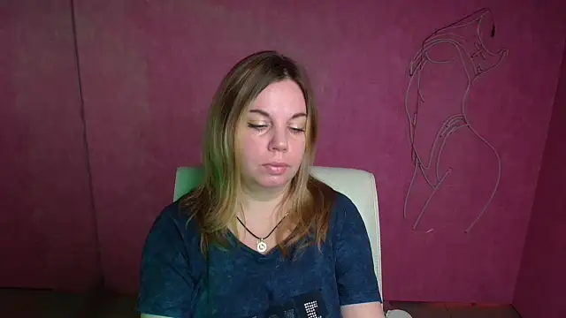 Snapshot of Jessica_Amore chatting on October 10, 6:36 am Jessica Amore online show from October 10, 6:36 am