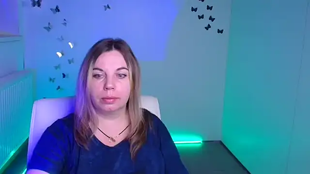 Snapshot of Jessica_Amore chatting on October 3, 5:42 am Jessica Amore online show from October 3, 5:42 am
