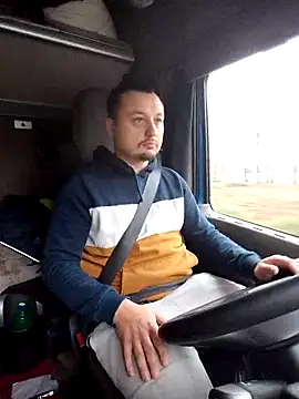 Amberdual online show from October 28, 6:34 am