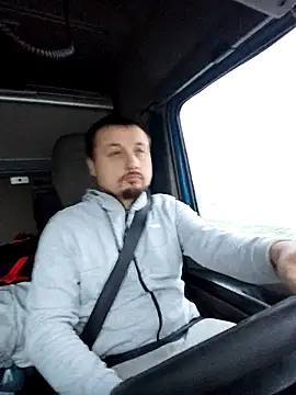 Amberdual online show from December 2, 6:48 am