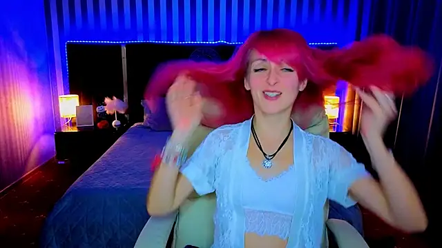 BrandyBloom online show from November 1, 8:03 pm