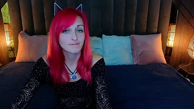 BrandyBloom online show from November 8, 1:58 pm