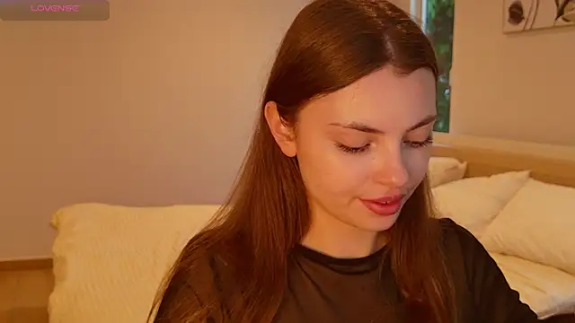 PhantomLace online show from November 6, 11:31 pm