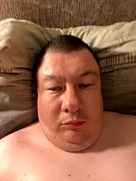 Snapshot of Tornado2007 chatting on October 3, 4:19 pm Tornado2007 online show from October 3, 4:19 pm