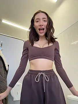 BallerinaCappuccino  online show from February 21, 7:32 am