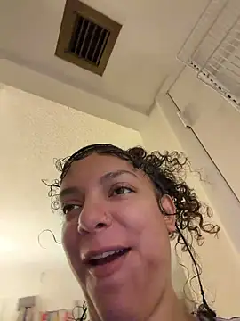 allybluee777 online show from April 4, 3:13 am