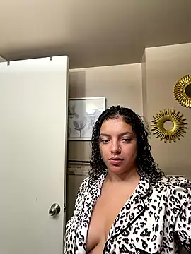 allybluee777 online show from January 9, 1:40 pm