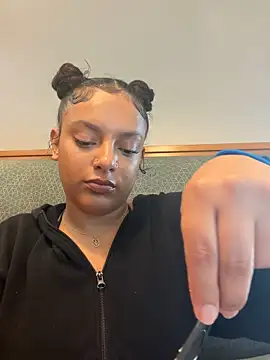 allybluee777 online show from March 2, 1:40 pm