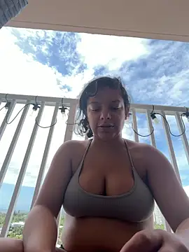 Snapshot of allybluee777 chatting on June 19, 2:45 pm allybluee777 online show from June 19, 2:45 pm