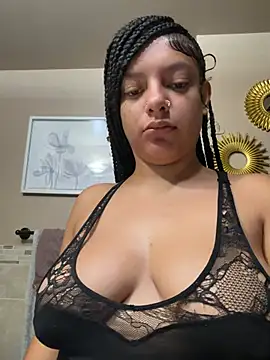 Snapshot of allybluee777 chatting on July 7, 2:31 pm allybluee777 online show from July 7, 2:31 pm