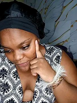 chubbybbw18 online show from April 24, 10:17 am