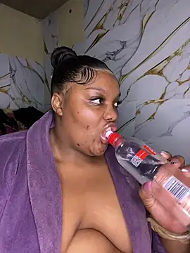 chubbybbw18 online show from March 11, 4:12 pm