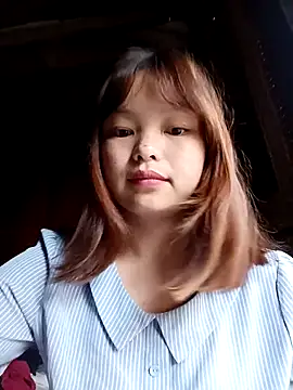 XoiXoi232 online show from October 17, 11:28 pm