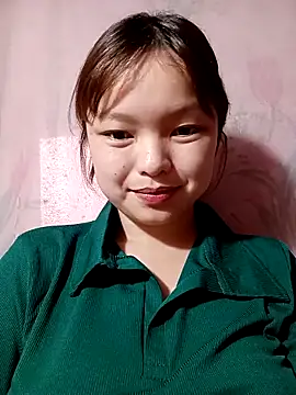 XoiXoi232 online show from October 4, 4:47 am