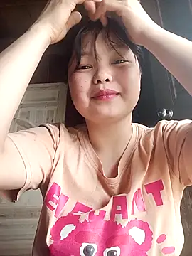 XoiXoi232 online show from February 15, 3:51 am