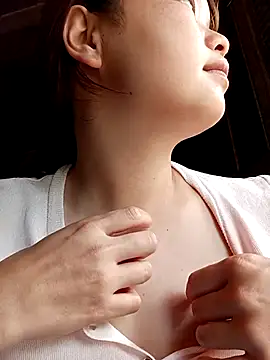 XoiXoi232 online show from November 7, 8:41 am