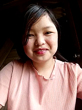 XoiXoi232 online show from March 19, 3:39 am