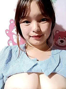 XoiXoi232 online show from October 9, 1:55 pm