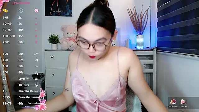  Jenniyah  online show from December 3, 4:46 am