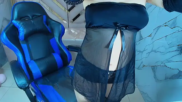 zoe r  online show from November 13, 3:21 am