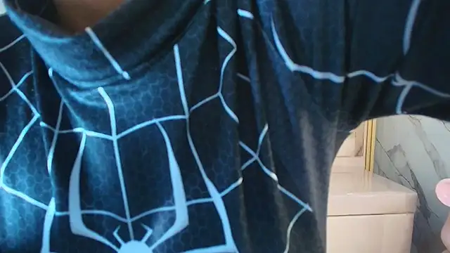 zoe r  online show from November 30, 3:18 am