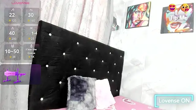 Snapshot of samara_novice18 chatting on June 19, 7:41 pm samara novice18 online show from June 19, 7:41 pm