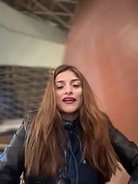Snapshot of Jessysammy chatting on June 7, 10:15 pm Jessysammy online show from June 7, 10:15 pm