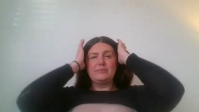 CherryJuneExperience online show from February 6, 9:33 pm