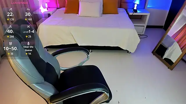 Catti Brie online show from October 4, 12:07 pm