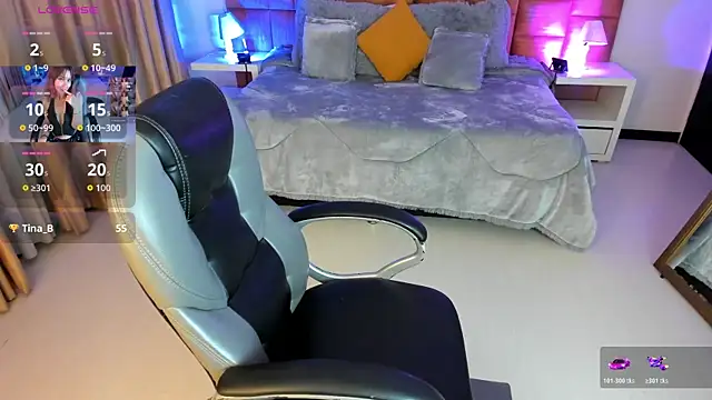 Catti Brie online show from November 6, 11:58 am