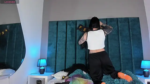 kate cass online show from October 4, 11:45 am