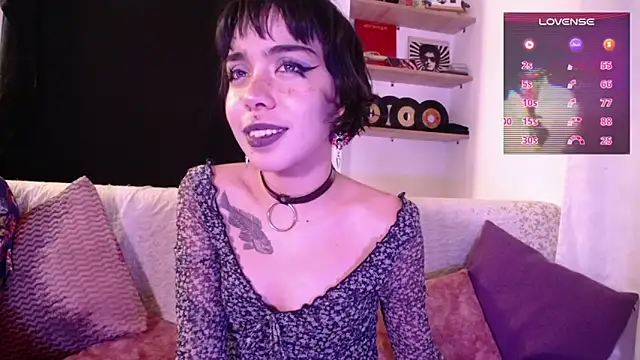 dark  nymph online show from April 13, 5:22 am