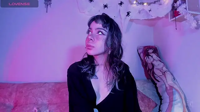 Snapshot of dark__nymph chatting on October 24, 12:26 pm dark nymph online show from October 24, 12:26 pm