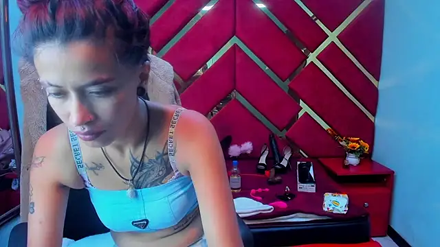 Kataleya Luck online show from December 19, 4:05 am