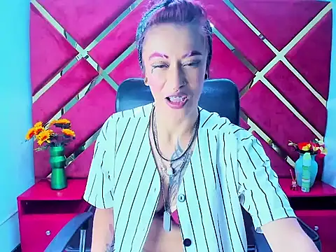 Kataleya Luck online show from November 13, 3:43 am