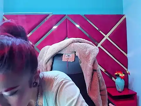 Kataleya Luck online show from November 16, 3:44 am